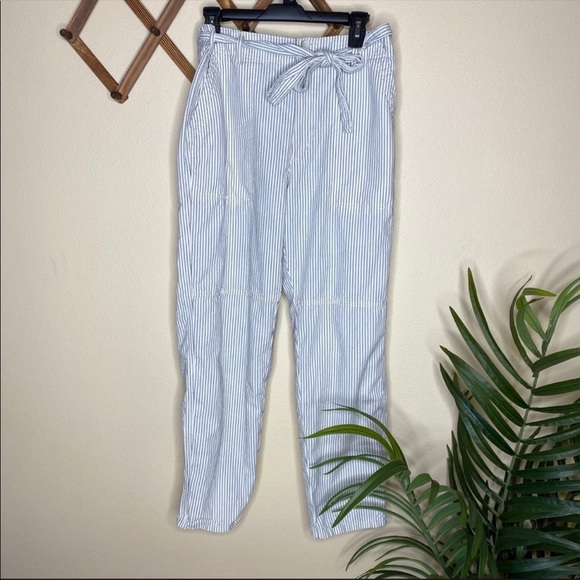 American Eagle Striped High Waisted Belted Pants - Picture 2 of 6